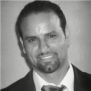 Arabisch-Tutor (und Franzôsich), der Kinder aller Altersgruppen unterrichtet